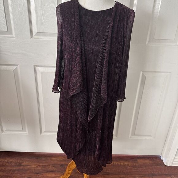 Womens Sz 6 Burgundy Metallic Sheath Dress Draped Overlay Party Elegant Evening - Picture 15 of 16